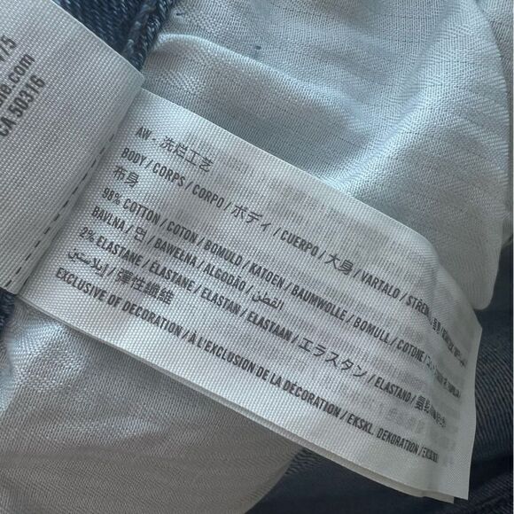 Hollister Ultra High-Rise Dad Ripped Destroyed Distressed Jeans Size 13R 31x31 - Picture 7 of 7